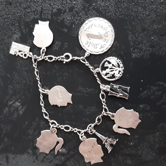 1940s sterling silver charm bracelet - Picture 1 of 4